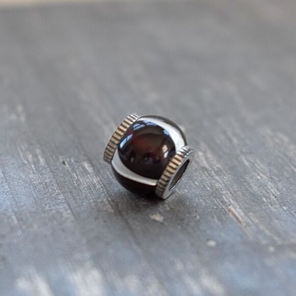 Brighton Spacer Bead Brown and White Round Vintage White Swirl Pattern - Picture 3 of 7